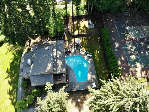 2509 Manorwood Drive Puyallup WA 98374