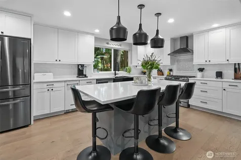 2509 Manorwood Drive Puyallup WA 98374