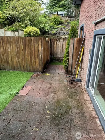 7321 Glenridge Way SW Seattle WA 98136