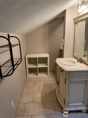 7321 Glenridge Way SW Seattle WA 98136