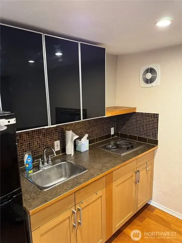 7321 Glenridge Way SW Seattle WA 98136