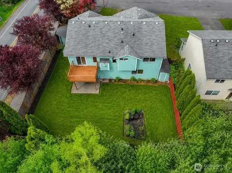 3011 12th Street Pl SW Puyallup WA 98373