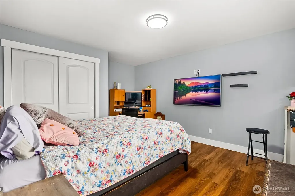 5214 78th Avenue NW Olympia WA 98502