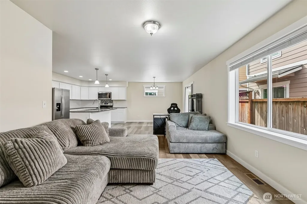 626 Stacey Place Sedro Woolley WA 98284