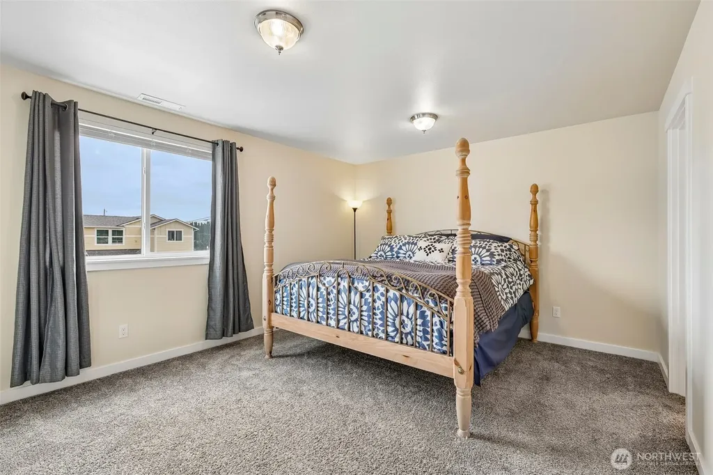 626 Stacey Place Sedro Woolley WA 98284
