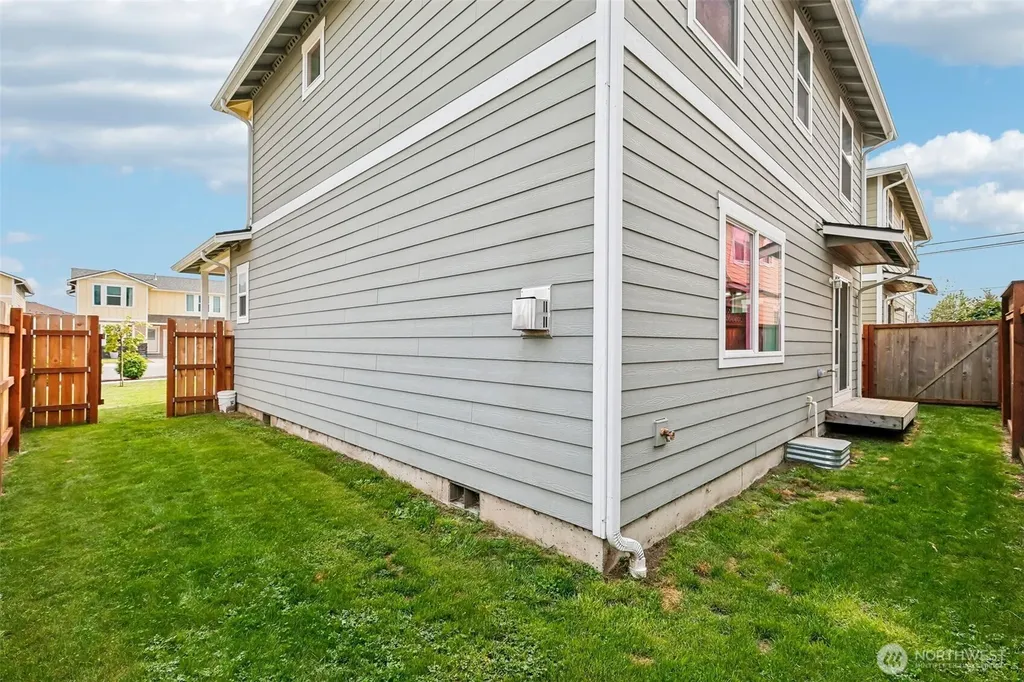 626 Stacey Place Sedro Woolley WA 98284
