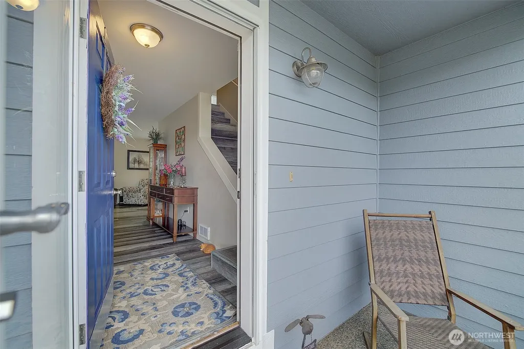 16204 93rd Street E Sumner WA 98390