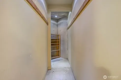 3104 Western Avenue Seattle WA 98121