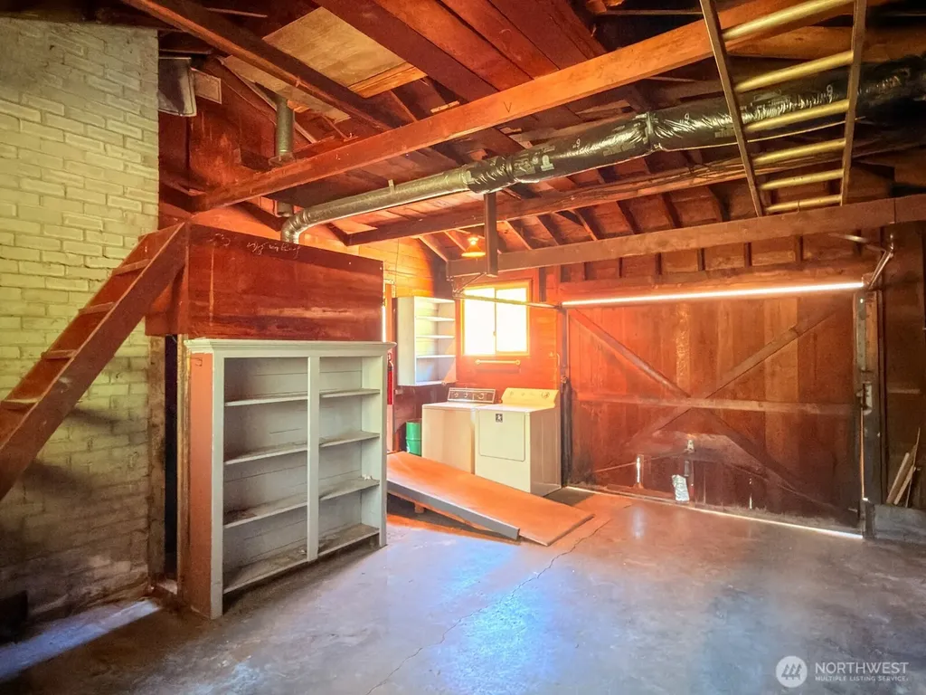 638 S 160th Street Burien WA 98148