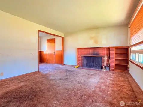 638 S 160th Street Burien WA 98148