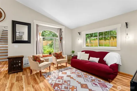 11837 Venice Loop NE Bainbridge Island WA 98110