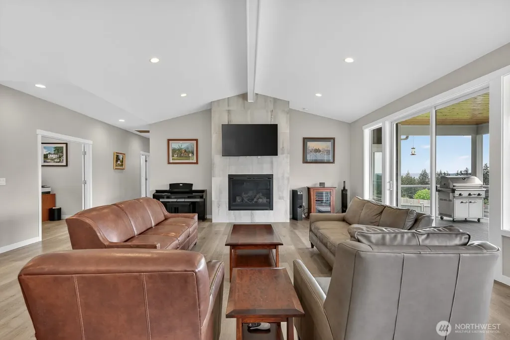 1409 Village Heights Place Camano Island WA 98282