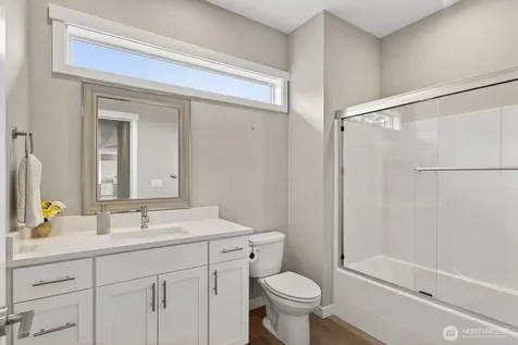 1409 Village Heights Place Camano Island WA 98282