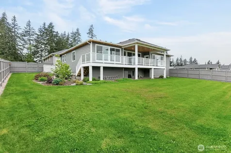 1409 Village Heights Place Camano Island WA 98282