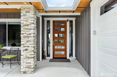 1409 Village Heights Place Camano Island WA 98282