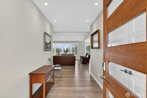 1409 Village Heights Place Camano Island WA 98282