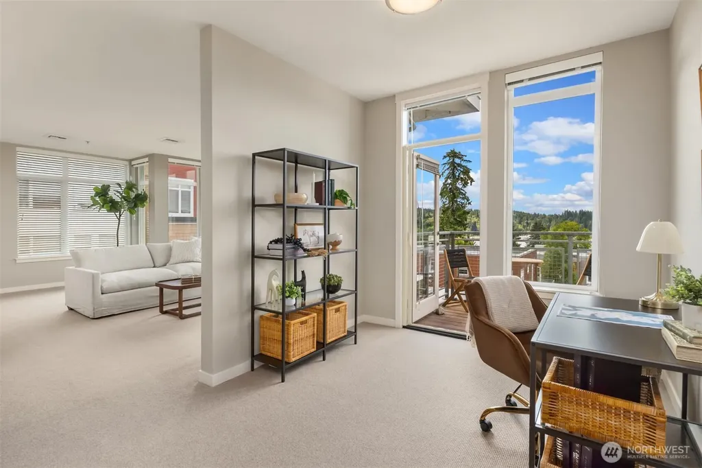 170 Harbor Sq Loop NE Bainbridge Island WA 98110
