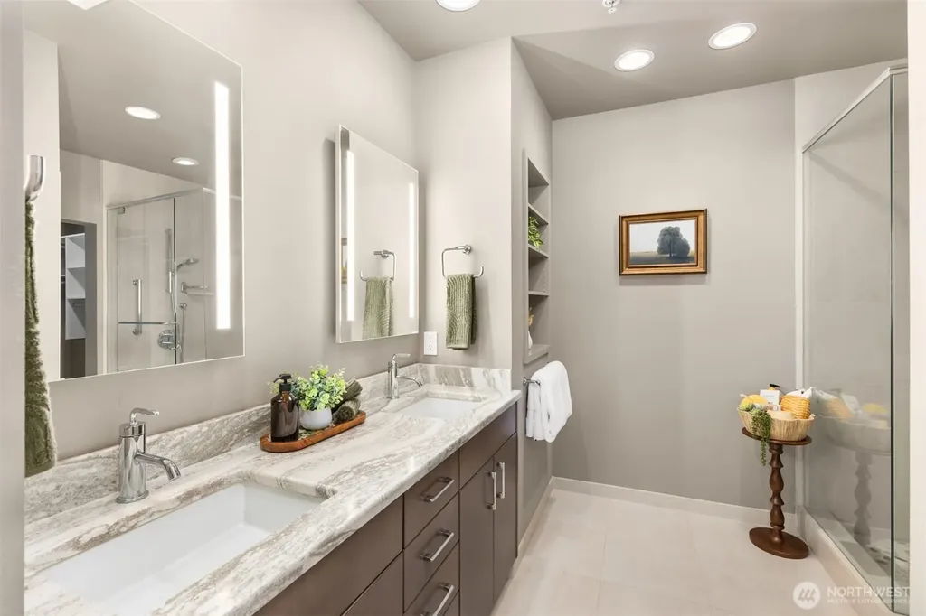 170 Harbor Sq Loop NE Bainbridge Island WA 98110
