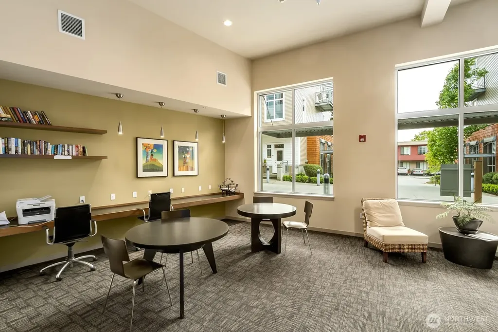 170 Harbor Sq Loop NE Bainbridge Island WA 98110
