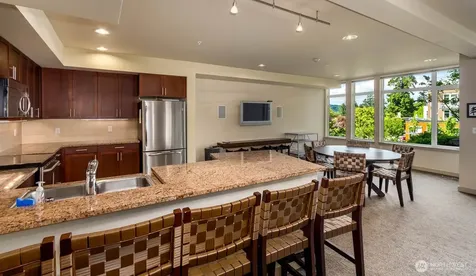 170 Harbor Square Loop NE Bainbridge Island WA 98110