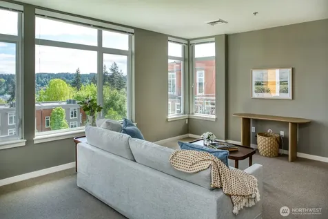 170 Harbor Sq Loop NE Bainbridge Island WA 98110