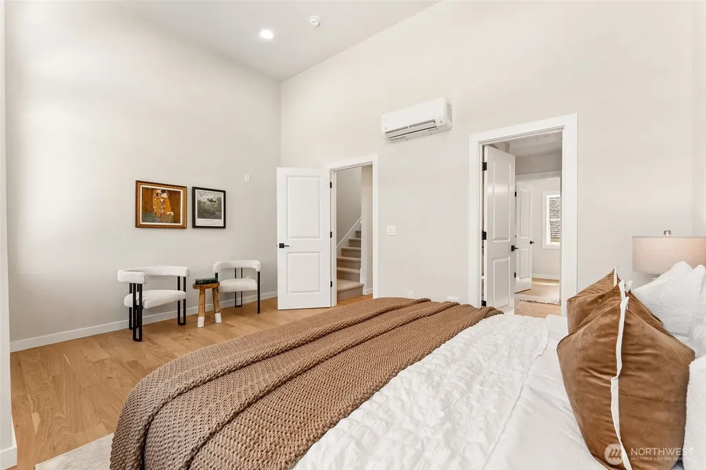 3449 California Avenue SW Seattle WA 98116