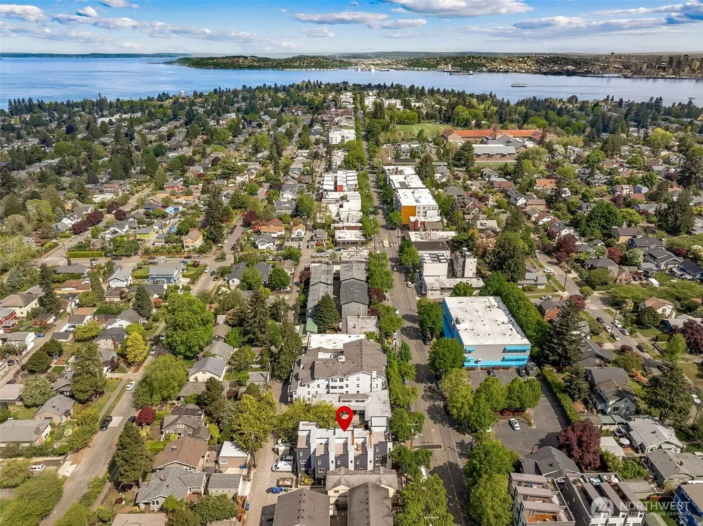 3449 California Avenue SW Seattle WA 98116