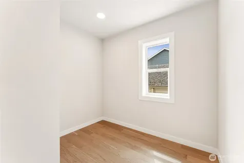 3449 California Avenue SW Seattle WA 98116