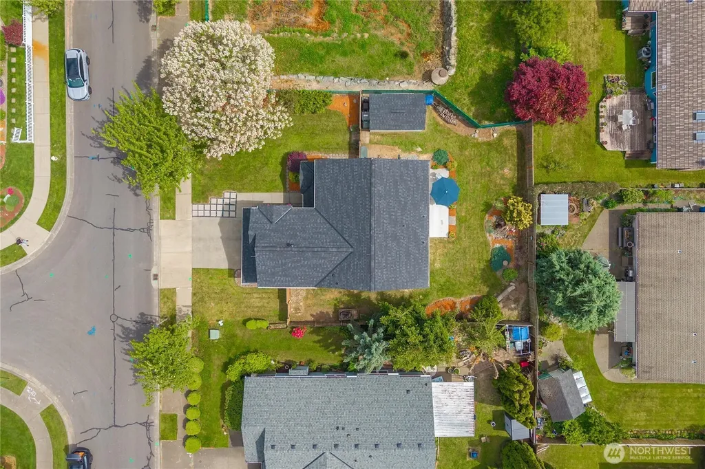 15902 65th Street Ct E Sumner WA 98390