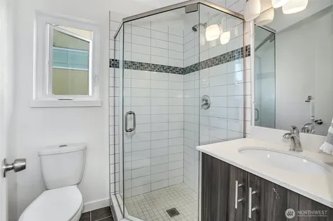 7526 43rd Avenue S Seattle WA 98118