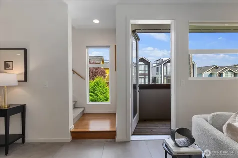 6735 Alonzo Avenue NW Seattle WA 98117