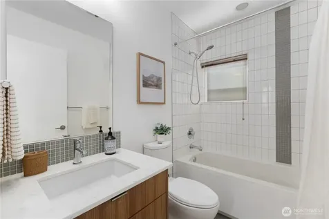 6735 Alonzo Avenue NW Seattle WA 98117