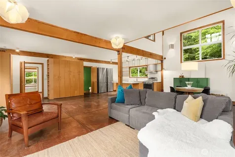13984 Toad Holler Pl NE Bainbridge Island WA 98110