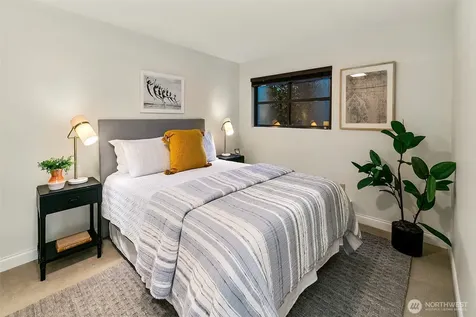 2728 Fairview Avenue E Seattle WA 98102