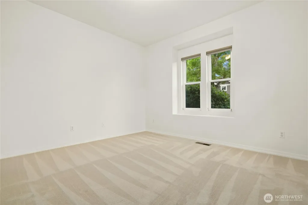 13443 Mahonia Place NE Redmond WA 98053