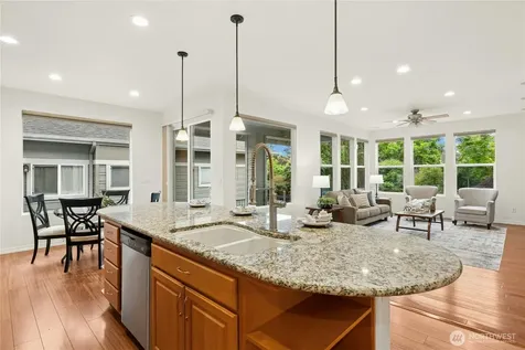 13443 Mahonia Place NE Redmond WA 98053