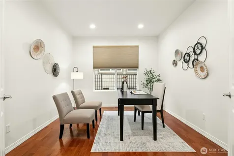 13443 Mahonia Place NE Redmond WA 98053