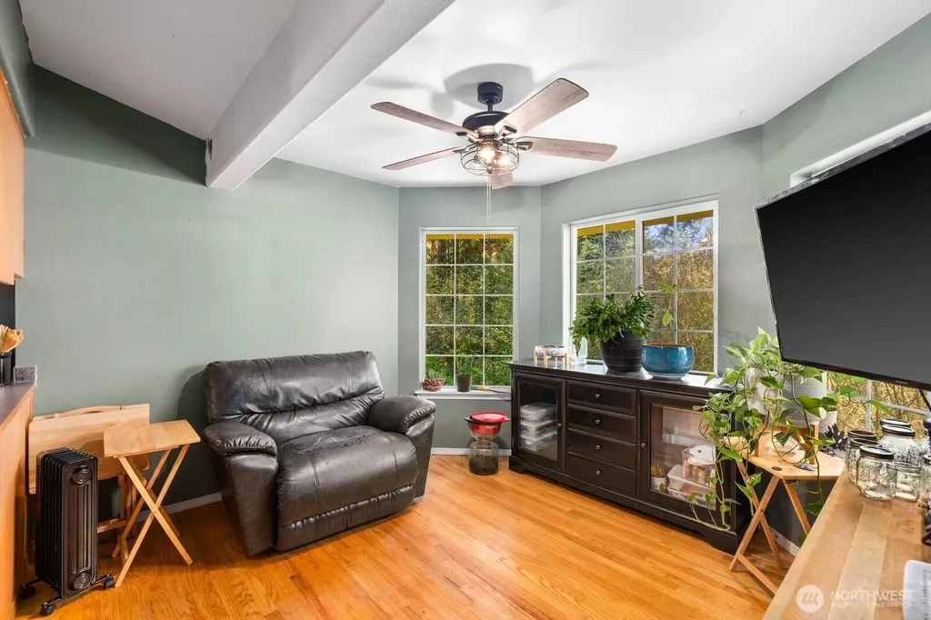 17943 Clear Lake Boulevard SE Yelm WA 98597