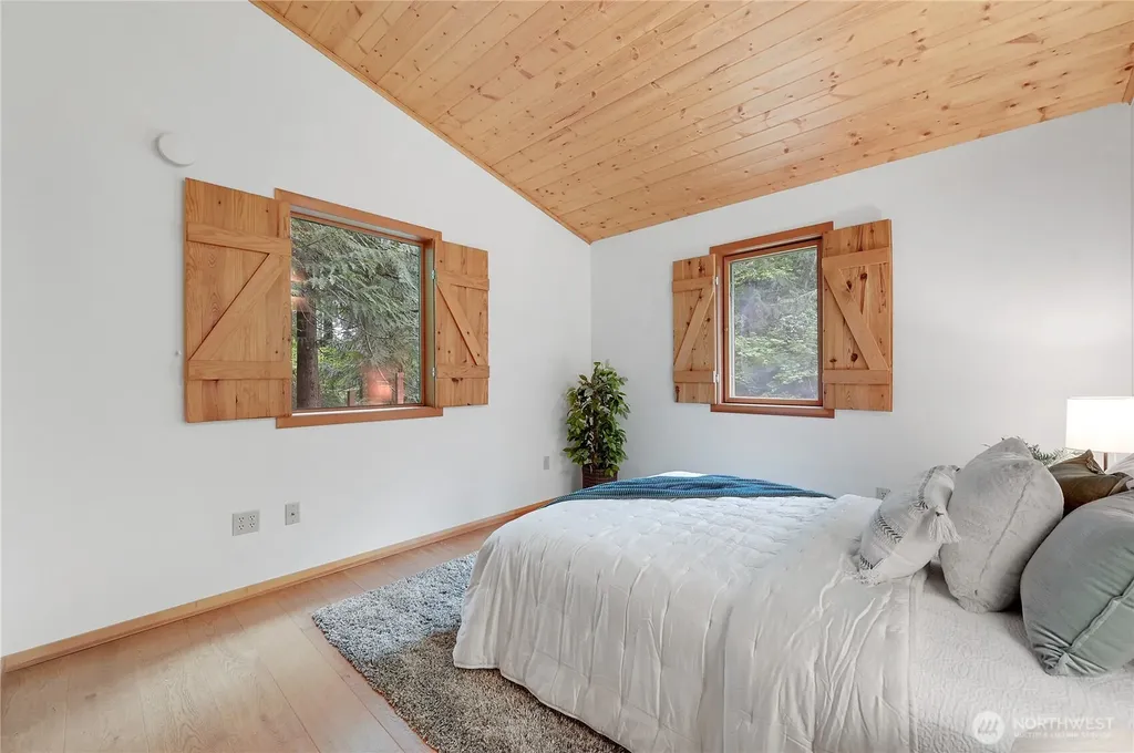 431 Taison Lane Quilcene WA 98376