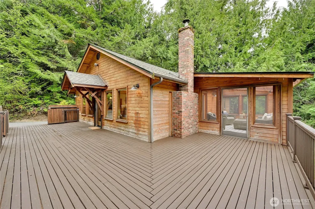 431 Taison Lane Quilcene WA 98376