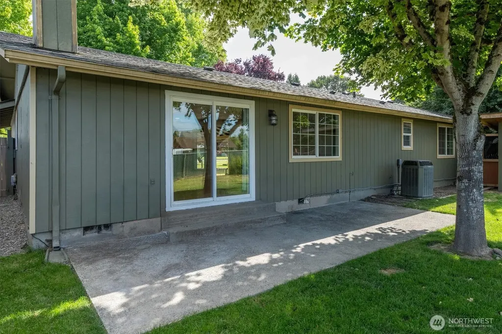 3273 Tori Lane Longview WA 98632