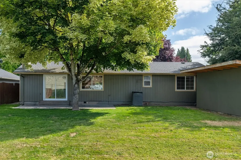 3273 Tori Lane Longview WA 98632