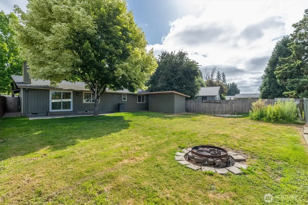 3273 Tori Lane Longview WA 98632