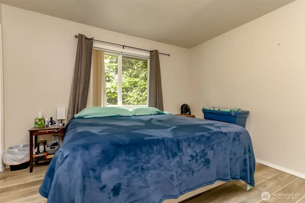 19113 21st Street SW Lakebay WA 98349