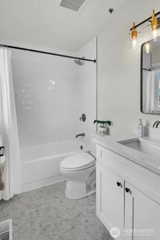 18523 68th Avenue NE Kenmore WA 98028