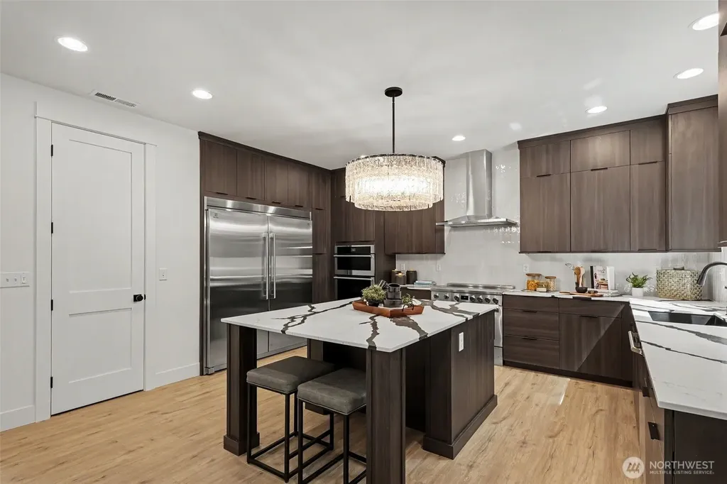 1906 223rd Avenue SE Sammamish WA 98075