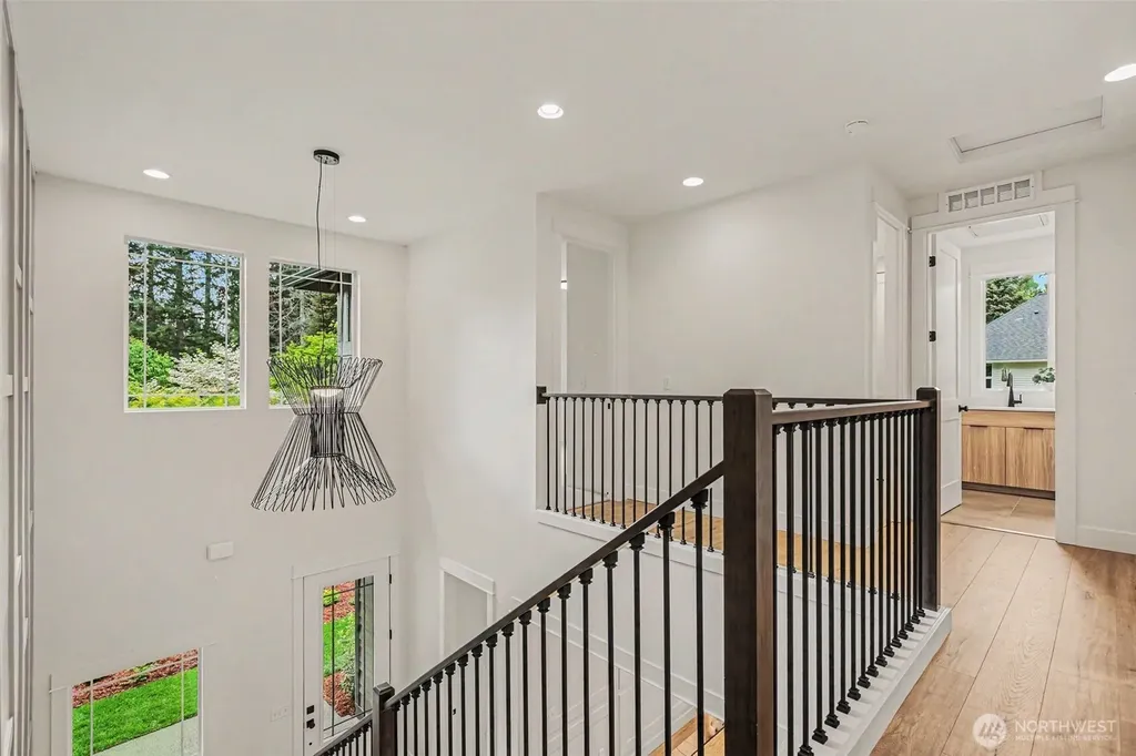 1906 223rd Avenue SE Sammamish WA 98075