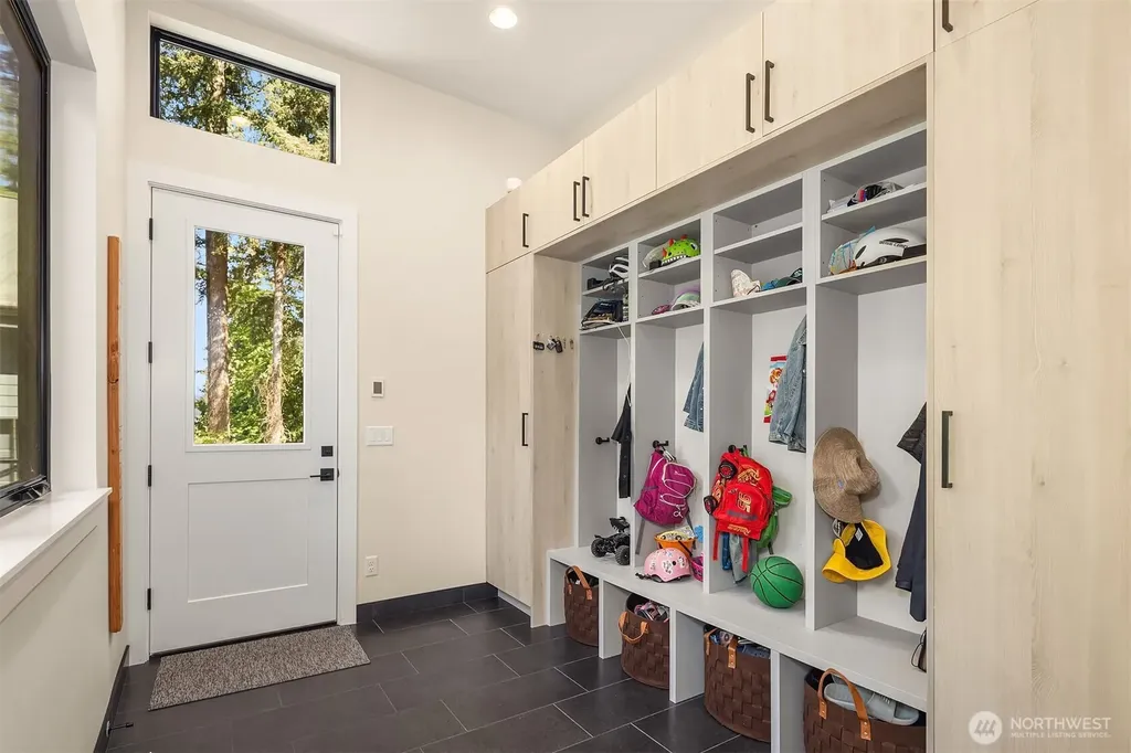 3216 168th Place SE Bellevue WA 98008