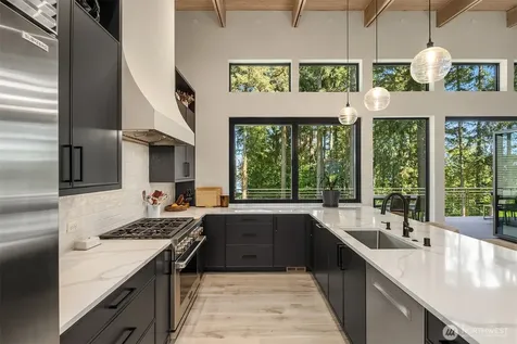 3216 168th Place SE Bellevue WA 98008
