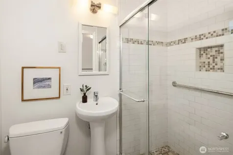 3704 48th Avenue NE Seattle WA 98105